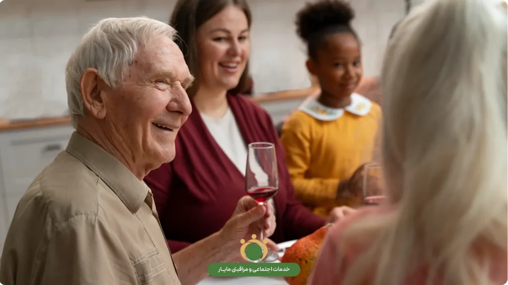 دورهمی های سالم بهترین راه برا رفع تنهایی سالمندان